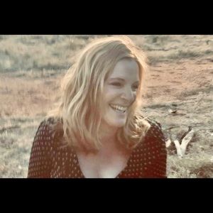 Meet your Posher, Nadia